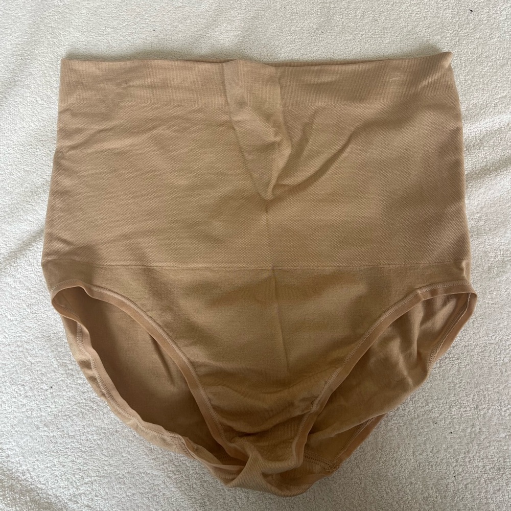 Primark shapewear underwear size small